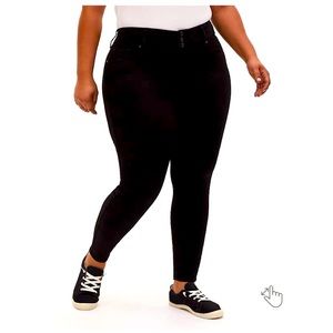 Torrid Jegging - Super Stretch Black Pants 18